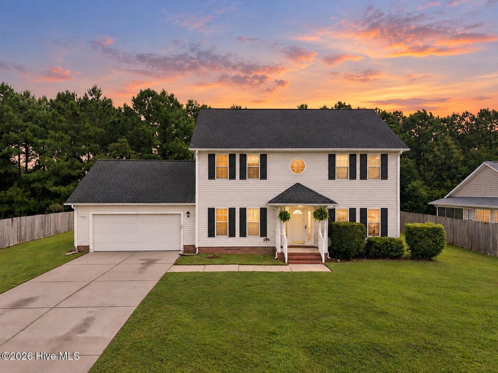 Photo of 812 Commons Drive N, Jacksonville, NC 28546 (MLS # 100591086)