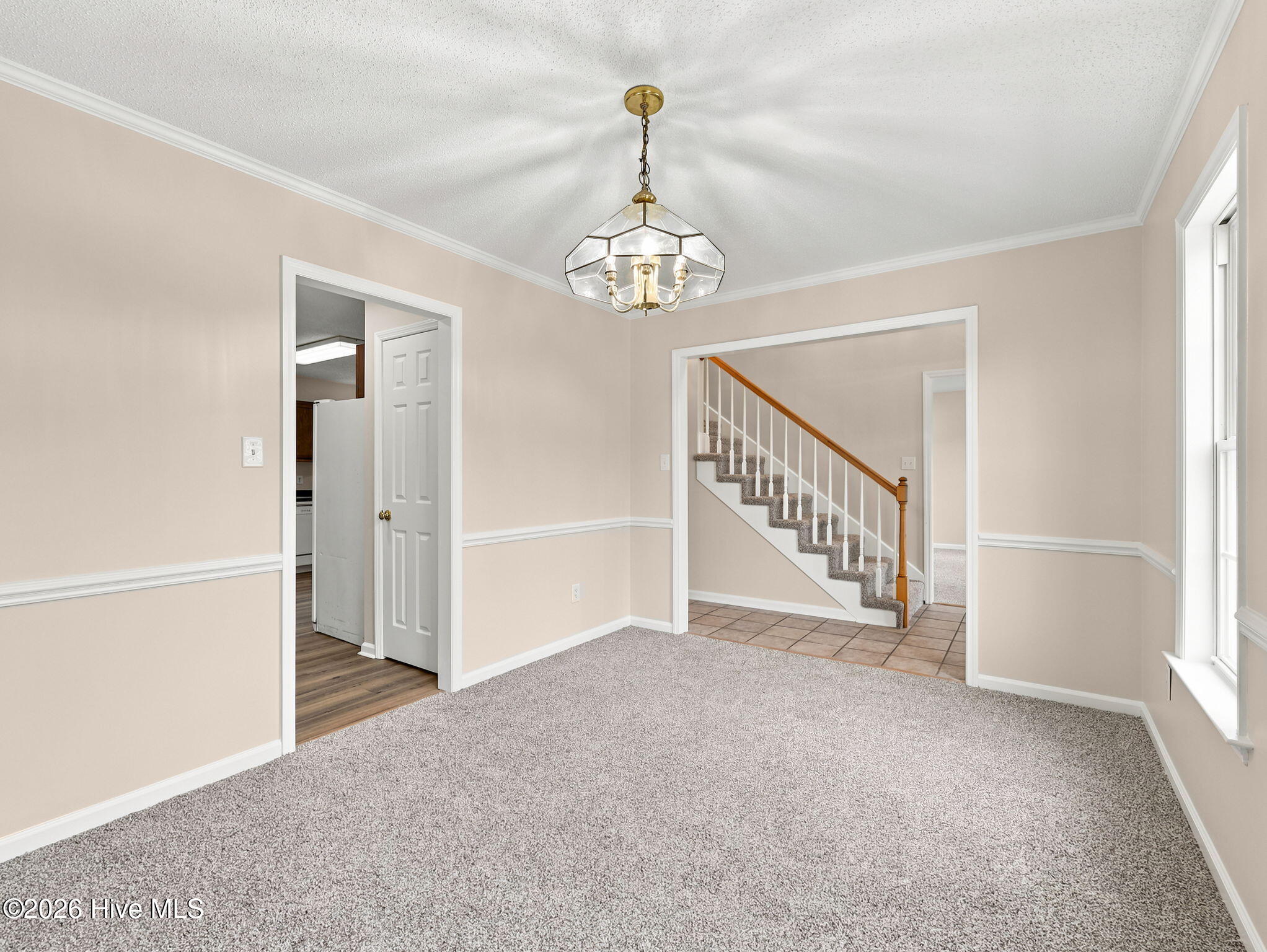 812 Commons Drive N
