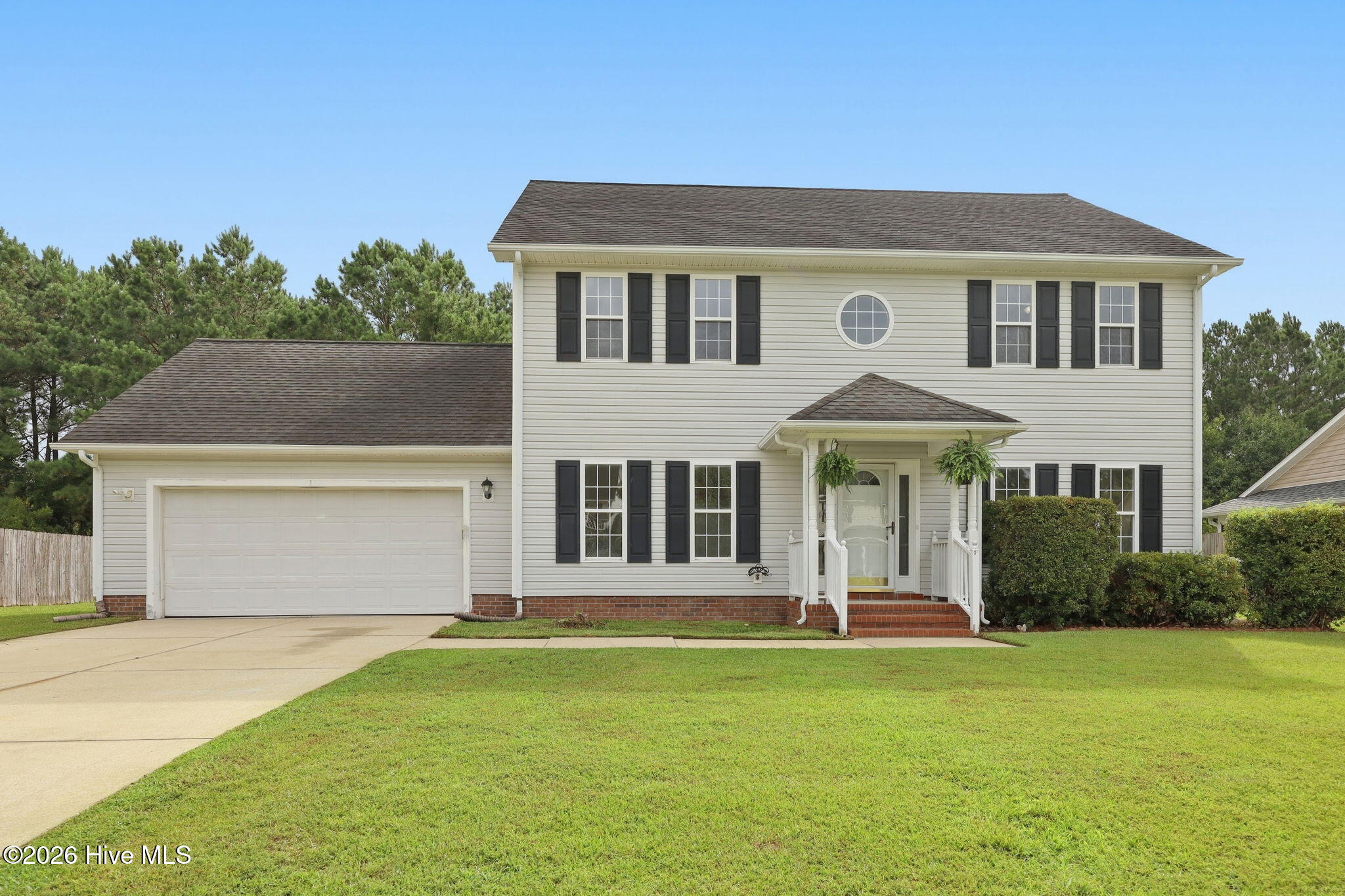 812 Commons Drive N