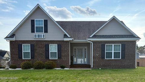 Photo of 327 Nugget Trail, Elizabeth City, NC 27909 (MLS # 100560576)