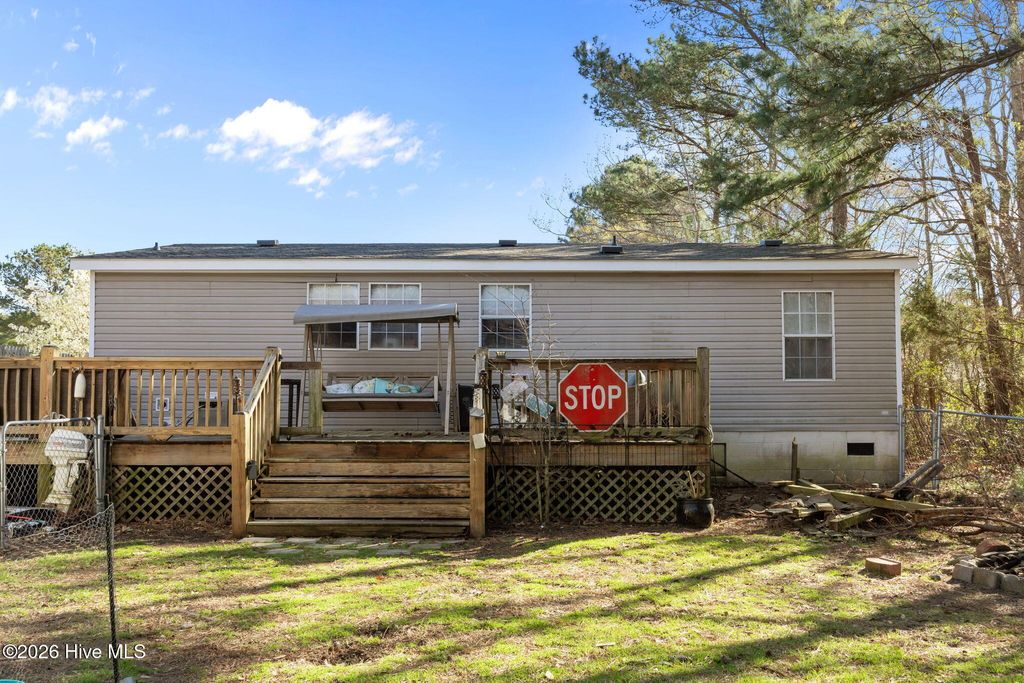 Photo of 107 Southwest Drive, Newport, NC 28570 (MLS # 100561106)