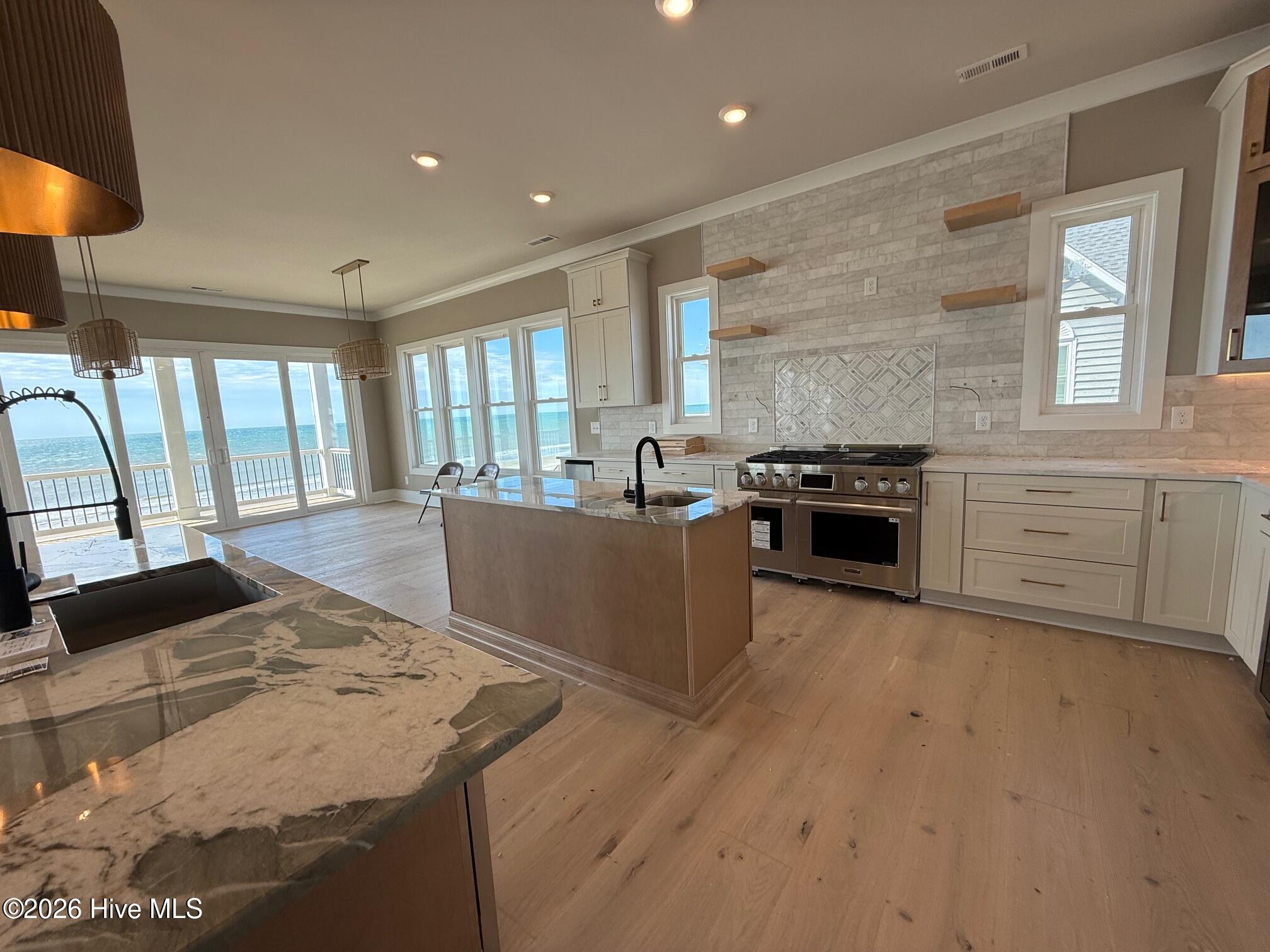 3405 Ocean Drive . .