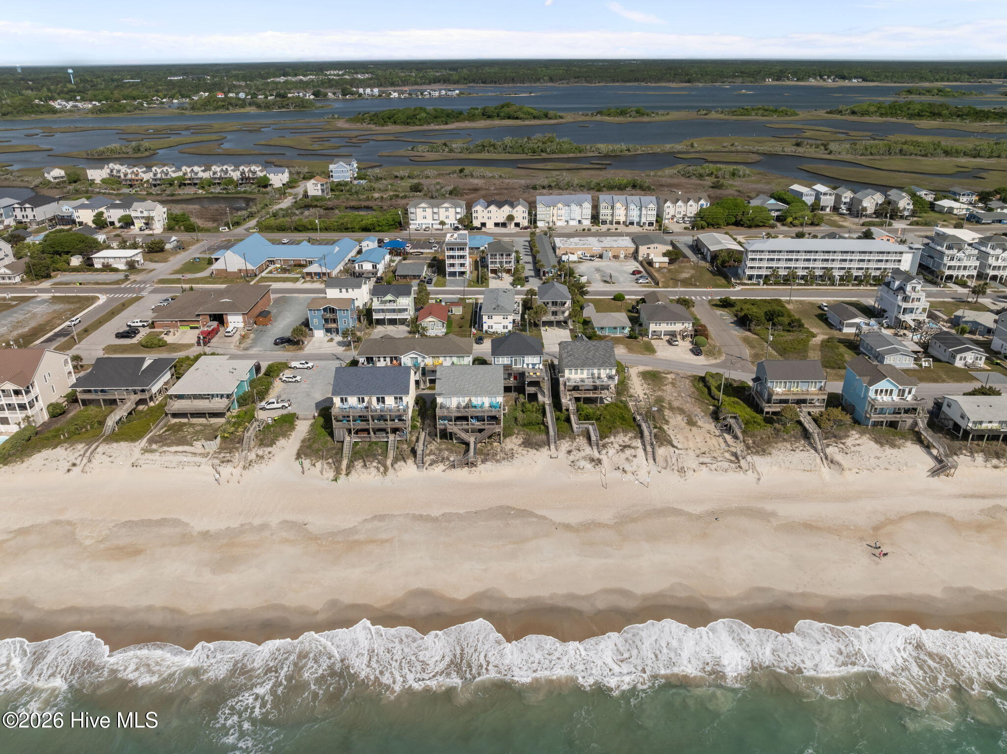 515 N Topsail Drive