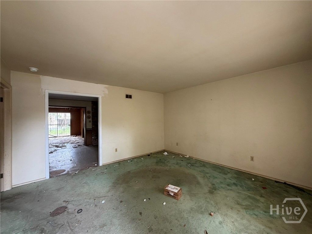 Photo of 24 W 49th Street, Savannah, GA 31405 (MLS # SA352279)