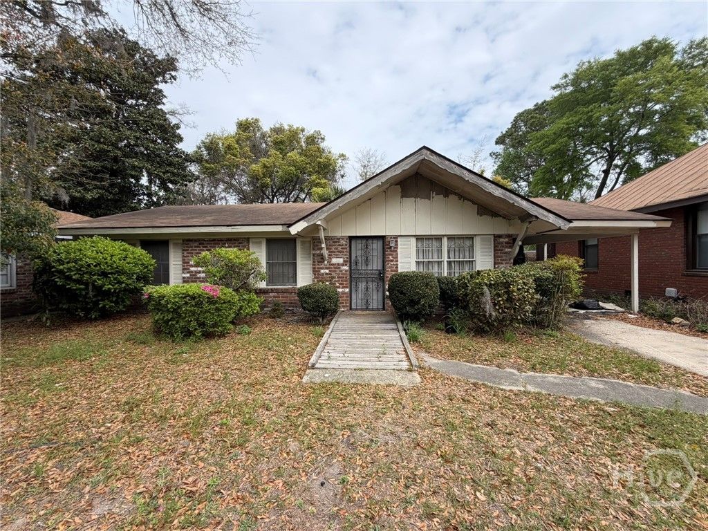 Photo of 24 W 49th Street, Savannah, GA 31405 (MLS # SA352279)
