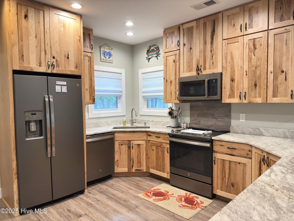 Photo of 669 Pelican Circle, Bolivia, NC 28422 (MLS # 100522536)