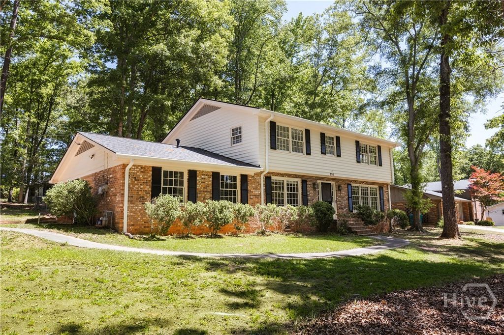 Photo of 535 Brookwod Drive, Athens, GA 30605 (MLS # CL354512)