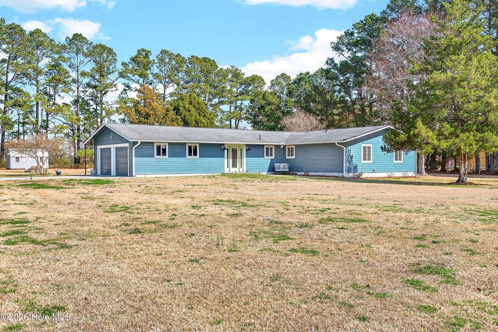 Photo of 191 Thomas Humphrey Road, Jacksonville, NC 28546 (MLS # 100559929)