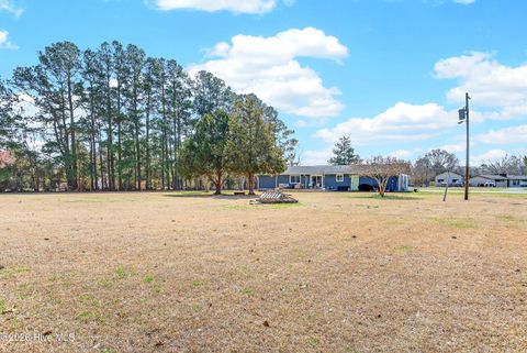 Tiny photo for 191 Thomas Humphrey Road, Jacksonville, NC 28546 (MLS # 100559929)