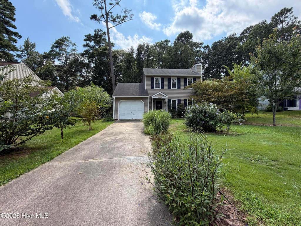 Photo of 3423 Preakness Place, New Bern, NC 28562 (MLS # 100597873)