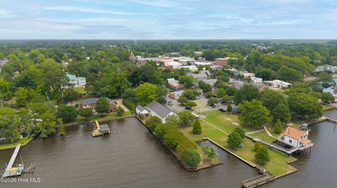 Vacant Land For Sale - 111 W Water Street<br/> Edenton, NC 27932