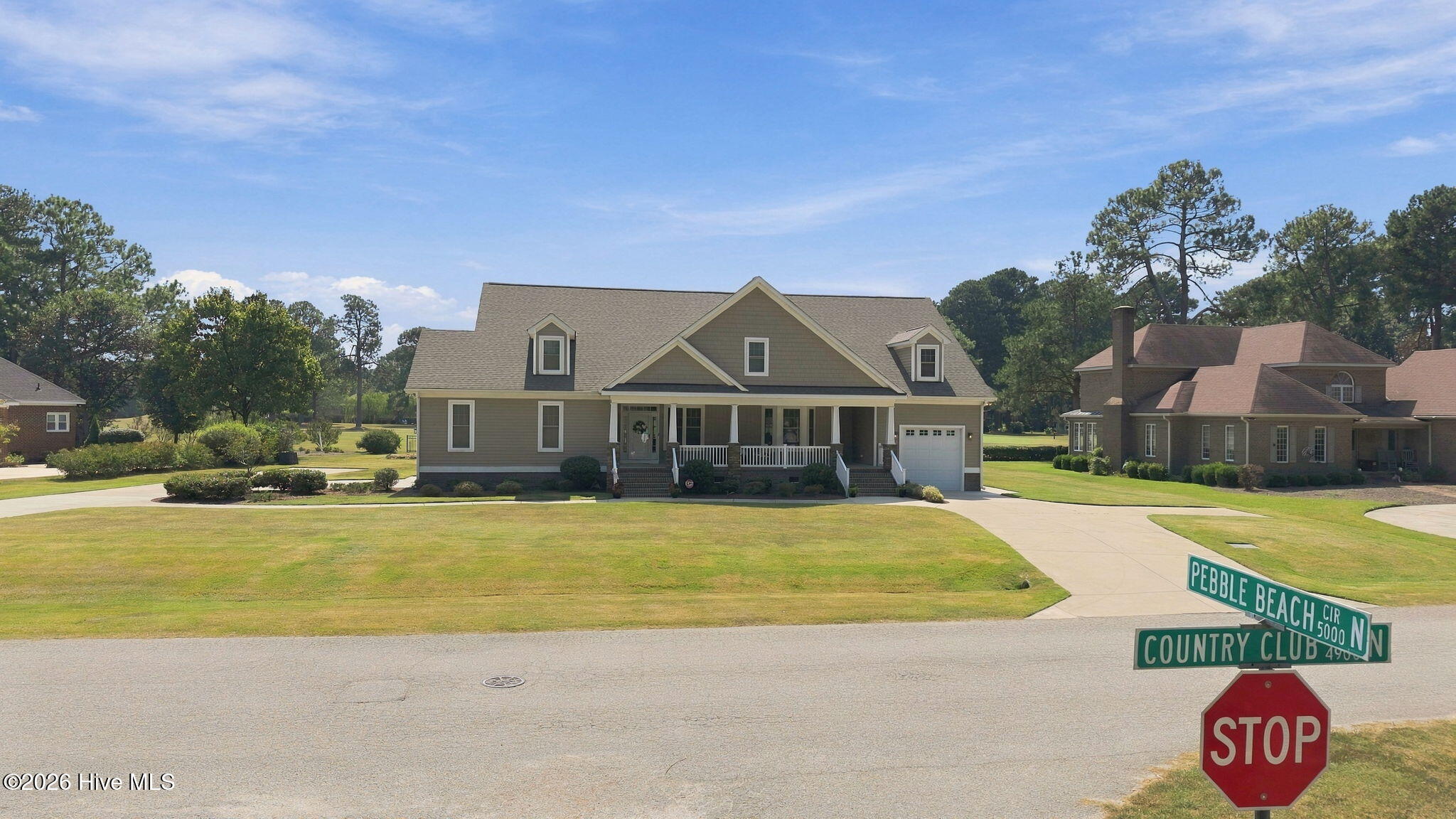 4915 Country Club Drive N