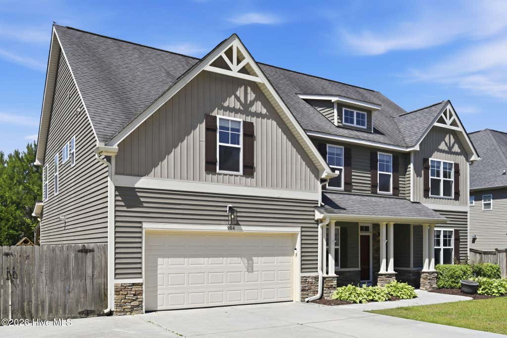 Photo of 904 Stagecoach Drive, Jacksonville, NC 28546 (MLS # 100580433)