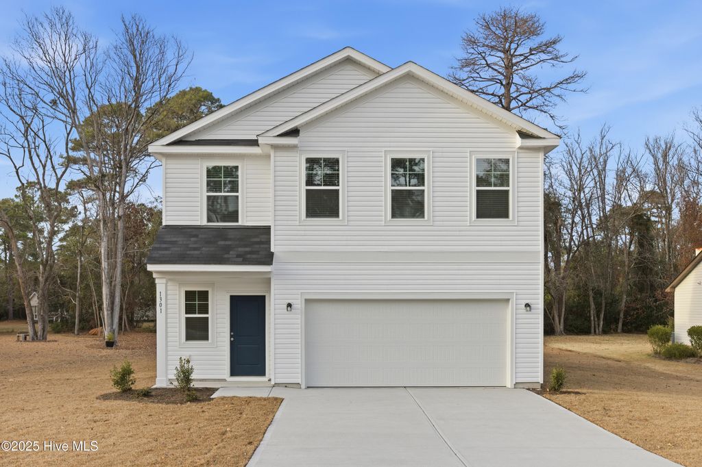 Photo of 1301 Santa Lucia Drive, New Bern, NC 28560 (MLS # 100545180)