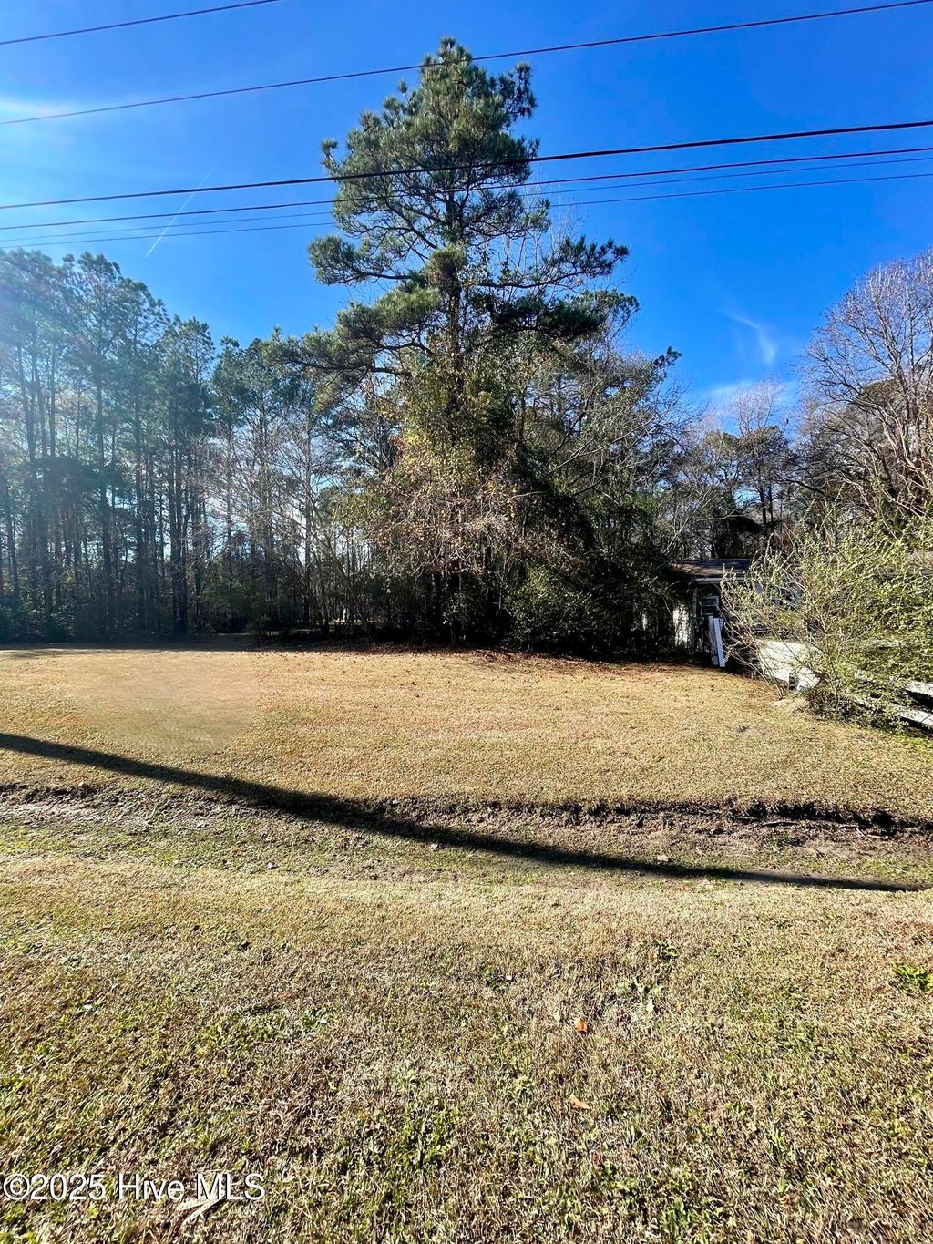 Photo of 820 Perrytown Road, New Bern, NC 28562 (MLS # 100544883)