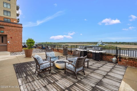 Tiny photo for 10 Grace Street #Apt 303, Wilmington, NC 28401 (MLS # 100609067)