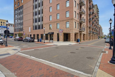 Tiny photo for 10 Grace Street #Apt 303, Wilmington, NC 28401 (MLS # 100609067)