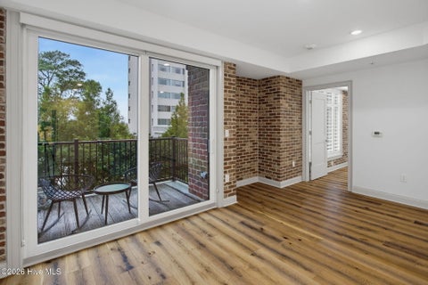 Tiny photo for 10 Grace Street #Apt 303, Wilmington, NC 28401 (MLS # 100609067)