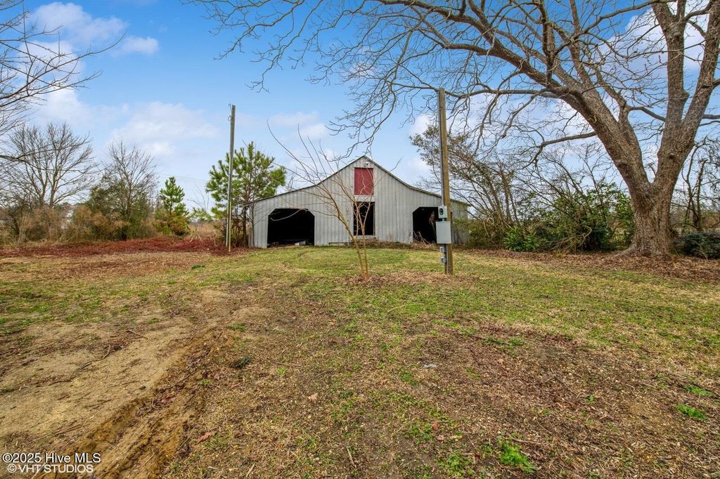 Photo of 2291 Goldsboro Highway, Newton Grove, NC 28366 (MLS # 100576859)