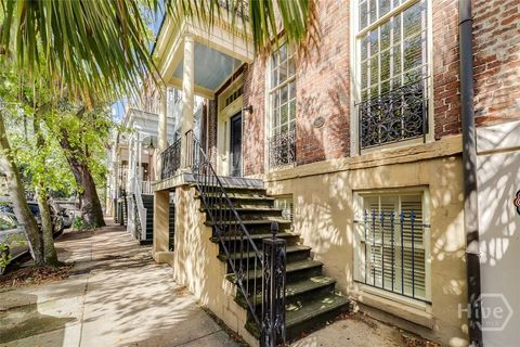 Multifamily For Sale - 28 E Taylor Street<br/> Chatham County, Savannah, GA 31401