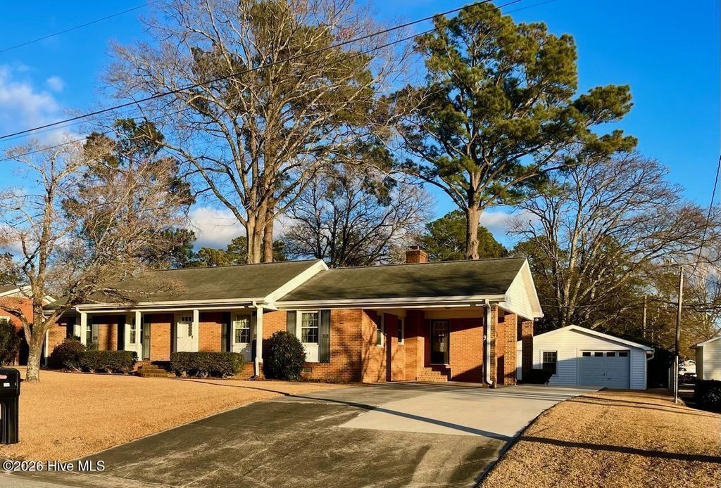 Photo of 1308 Benfield Avenue, New Bern, NC 28562 (MLS # 100555594)