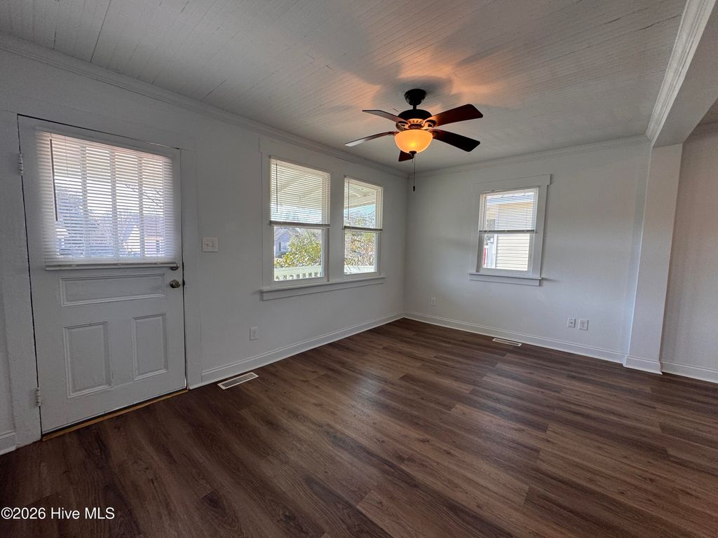 Photo of 245 N North Carolina Avenue, Wilmington, NC 28401 (MLS # 100554832)