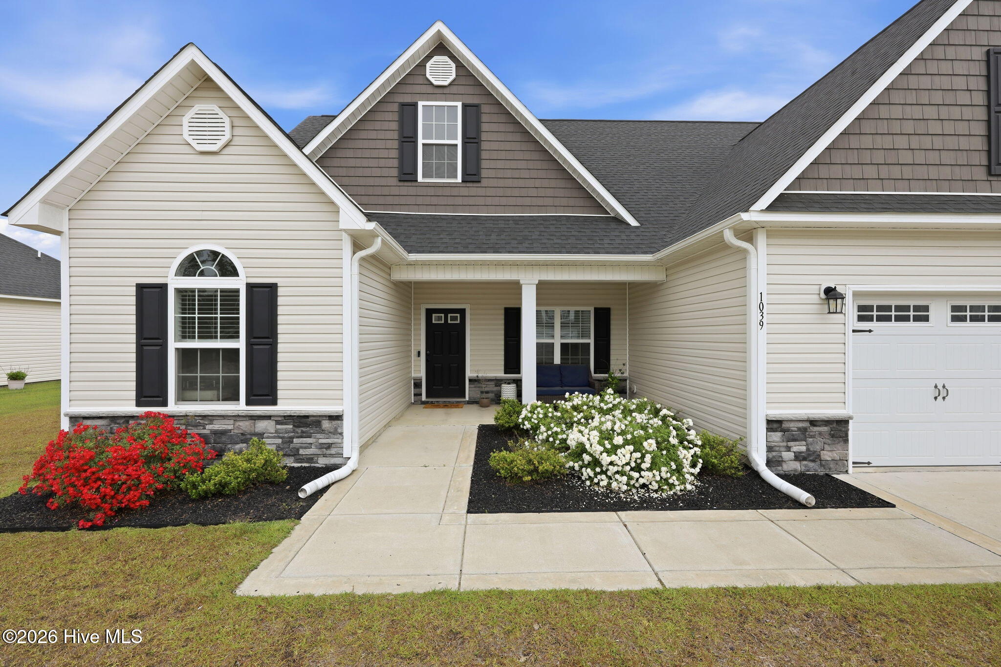 1039 Mackerel Manor