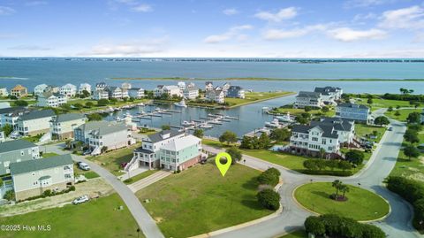 818 Cannonsgate Drive Newport NC 28570