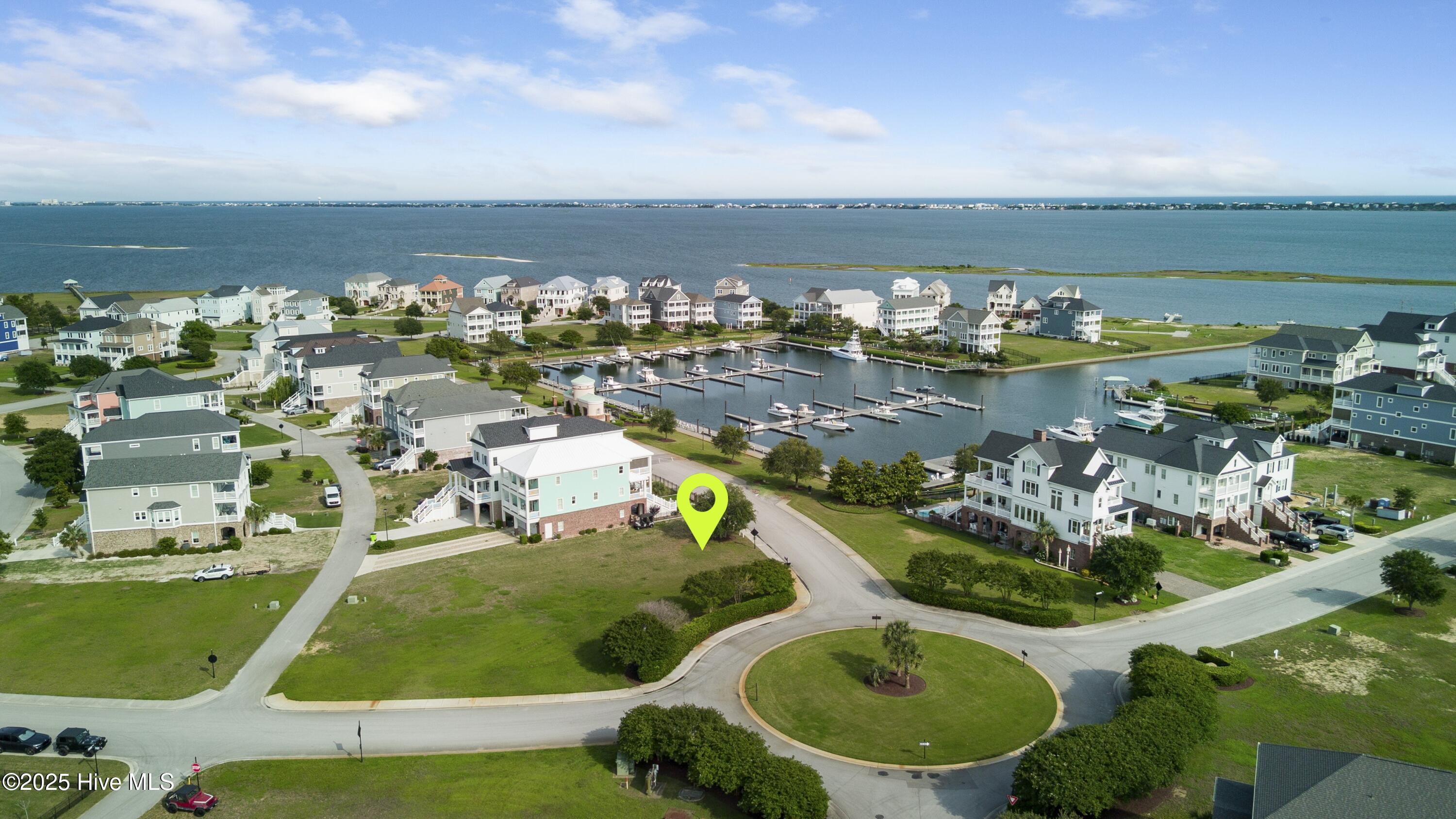 818 Cannonsgate Drive