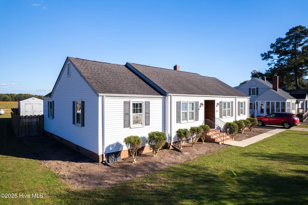 Photo of 55 Orchard Street, Sunbury, NC 27979 (MLS # 100538358)