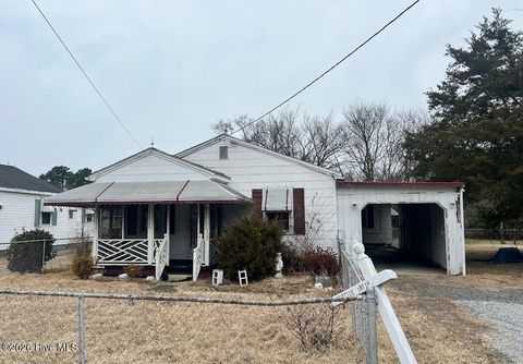 Homes For Sale - 100 Pine Street<br/> Northampton County, Garysburg, NC 27831