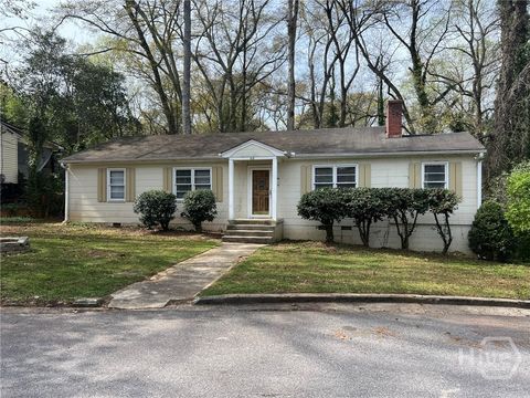 Photo of 65 Jefferson Circle, Athens, GA 30601 (MLS # CL351528)