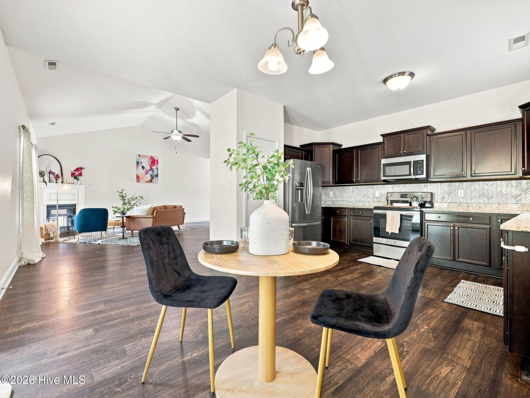 815 Tuscarora Trail