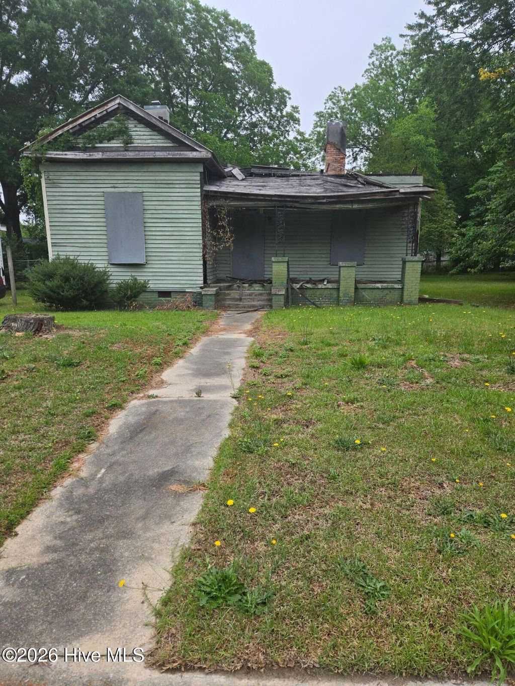 Photo of 1111 Hargrove Street, Rocky Mount, NC 27801 (MLS # 100577940)