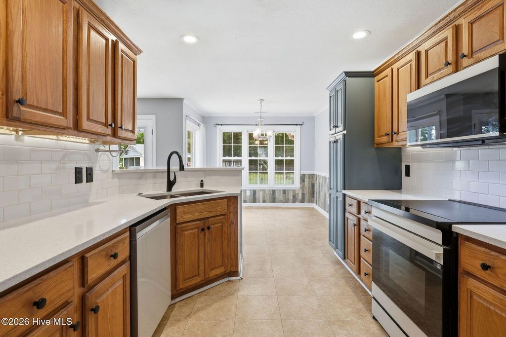 Photo of 110 Maddrey Drive, Camden, NC 27921 (MLS # 100577433)