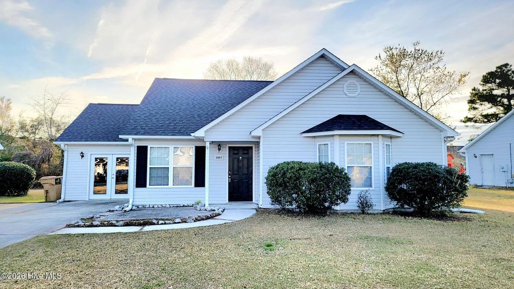 Photo of 3007 Promenade Court, Wilmington, NC 28405 (MLS # 100548735)