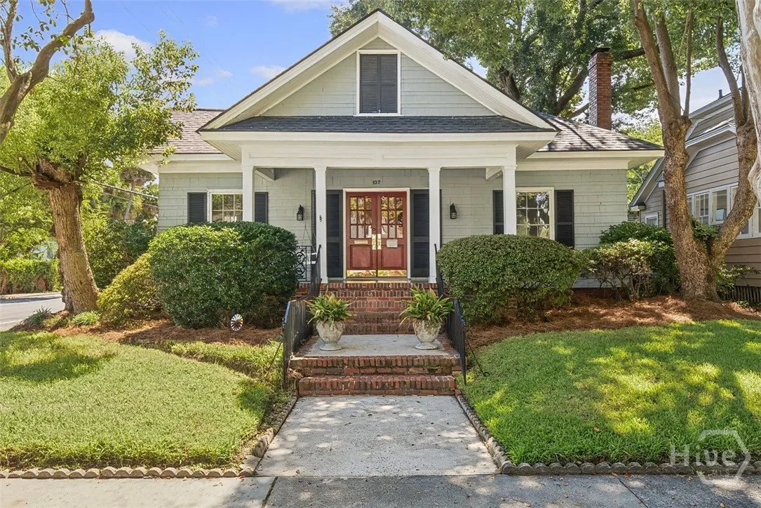 137 E 53rd Street