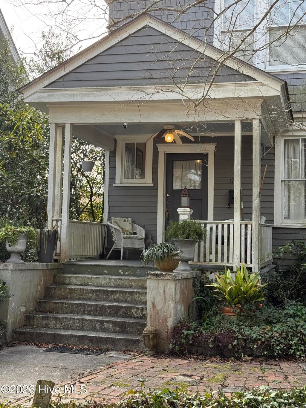 Photo of 1704 Chestnut Street, Wilmington, NC 28405 (MLS # 100556074)