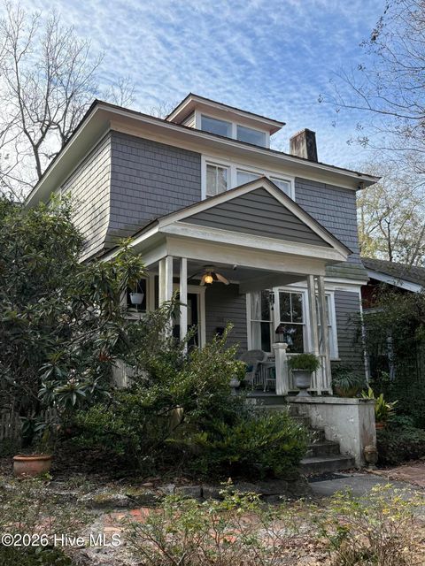 Tiny photo for 1704 Chestnut Street, Wilmington, NC 28405 (MLS # 100556074)
