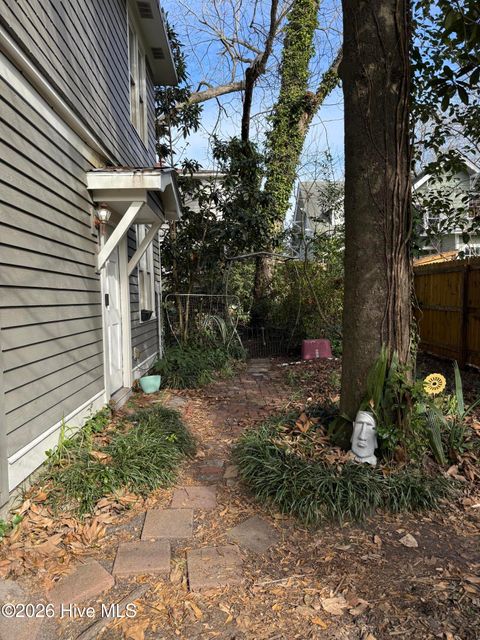 Tiny photo for 1704 Chestnut Street, Wilmington, NC 28405 (MLS # 100556074)