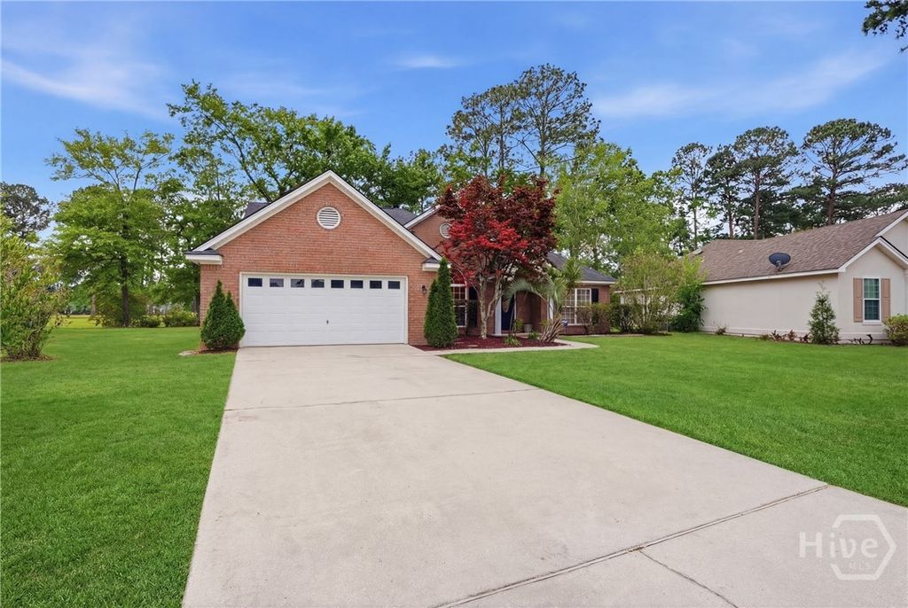 Photo of 178 Egrets Way Lane, Richmond Hill, GA 31324 (MLS # SA353113)