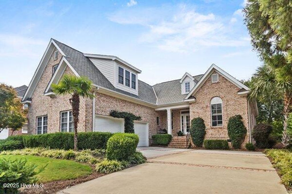 Photo of 804 Fox Ridge Lane, Wilmington, NC 28405 (MLS # 100534265)