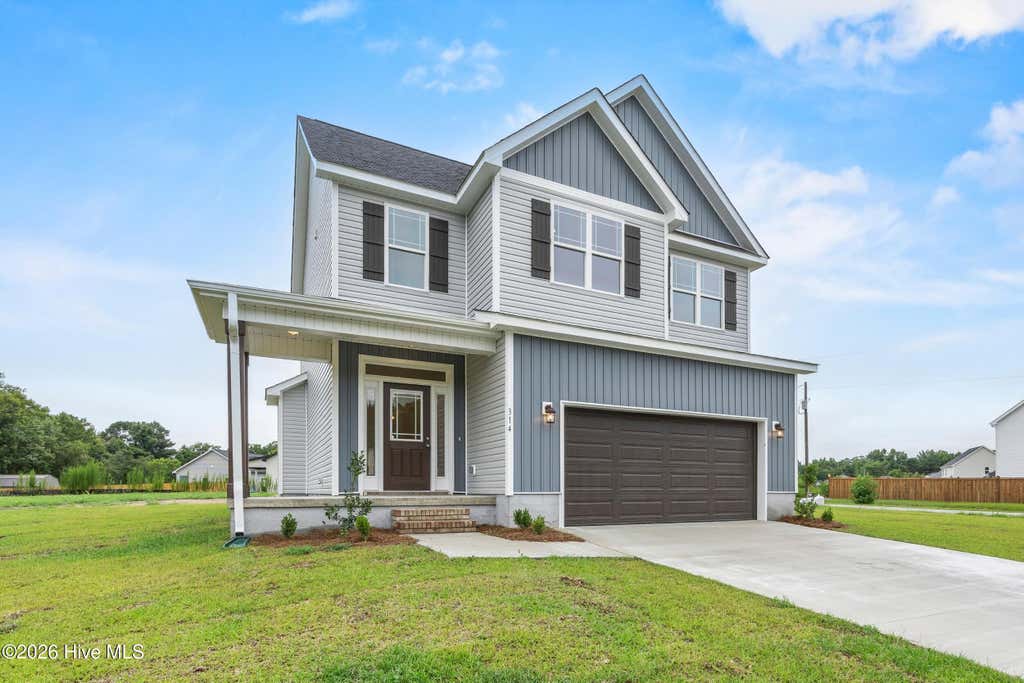 Photo of 314 Starky Drive, Richlands, NC 28574 (MLS # 100592519)