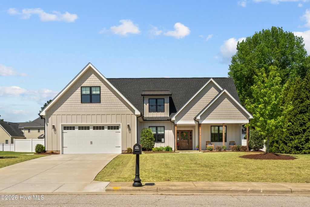 Photo of 4812 Lake Hills Drive, Wilson, NC 27896 (MLS # 100569126)