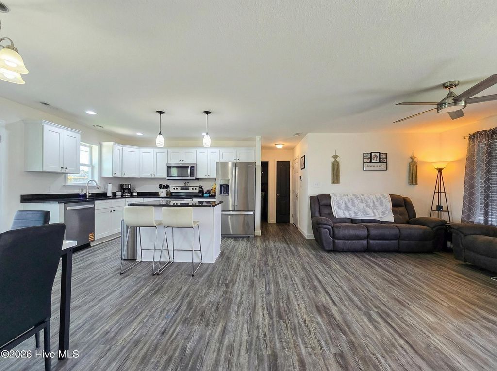 Photo of 206 Compass Drive, Elizabeth City, NC 27909 (MLS # 100566571)