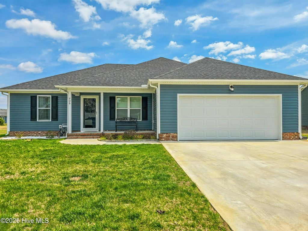Photo of 206 Compass Drive, Elizabeth City, NC 27909 (MLS # 100566571)