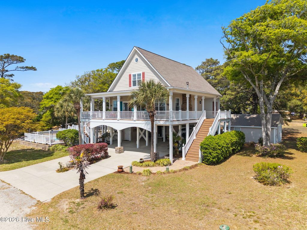 Photo of 2829 Pirate Shores Drive SW, Supply, NC 28462 (MLS # 100566344)