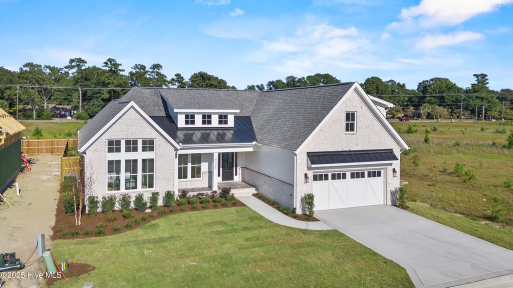 Photo of 8321 Winding Creek Circle, Wilmington, NC 28411 (MLS # 100533011)