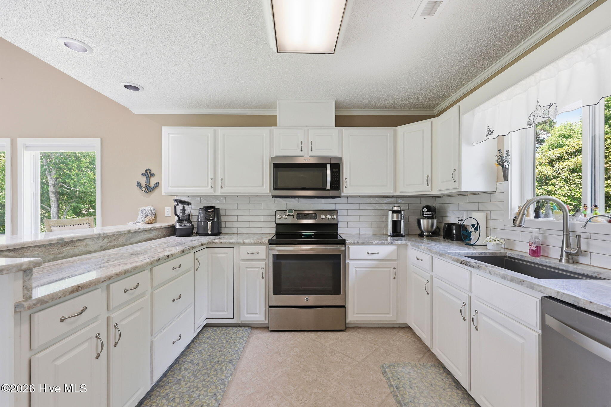 806 Lord Granville Drive