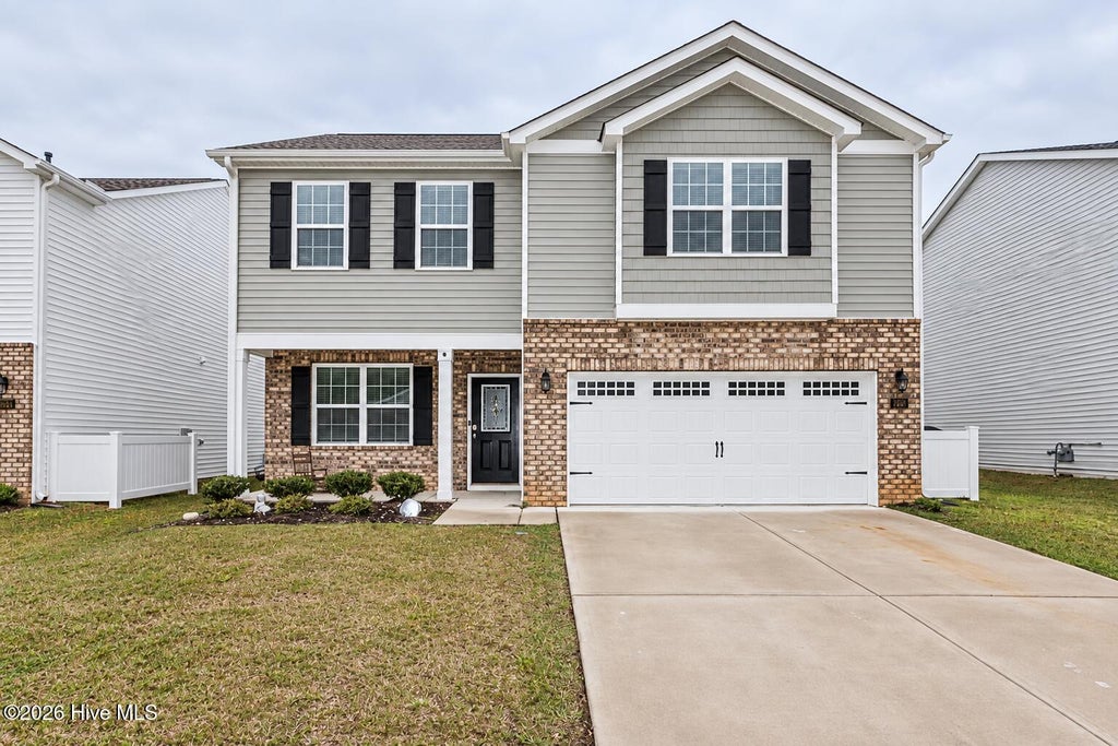 Photo of 1226 Middlecrest Drive, Rocky Mount, NC 27804 (MLS # 100606351)